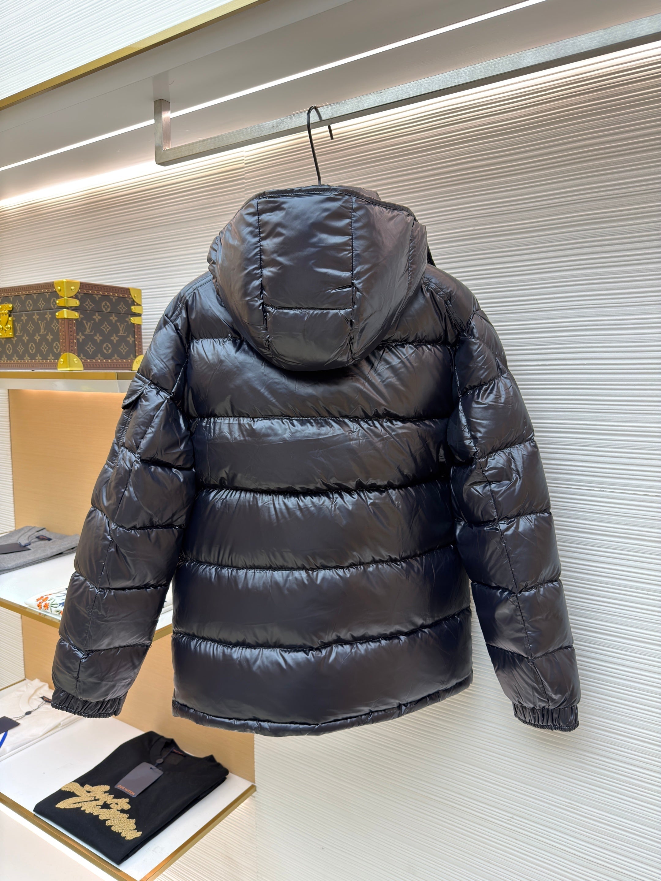 MNCLR Down Jacket - Black