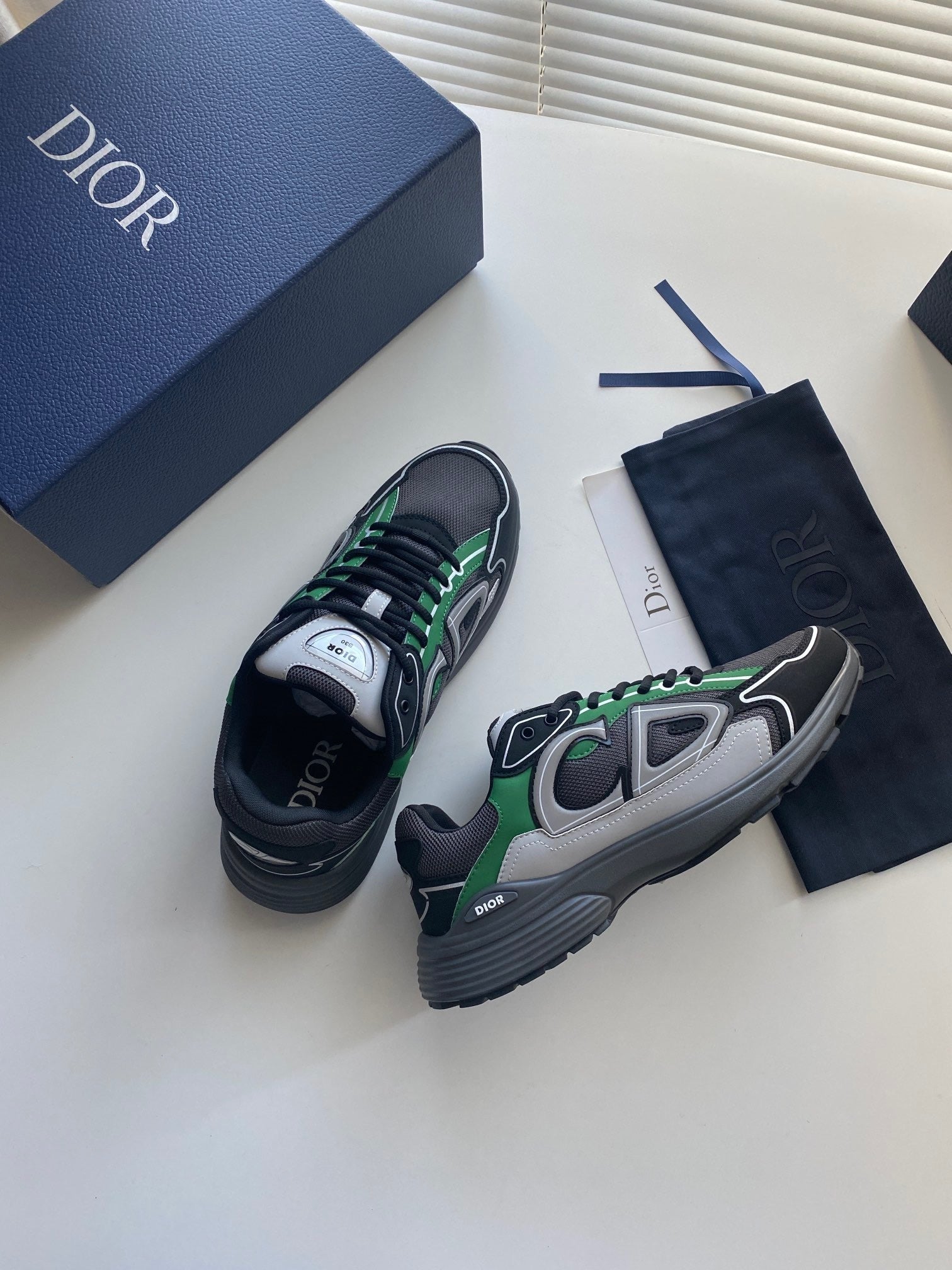 CD B30 Trainers - Black/Green