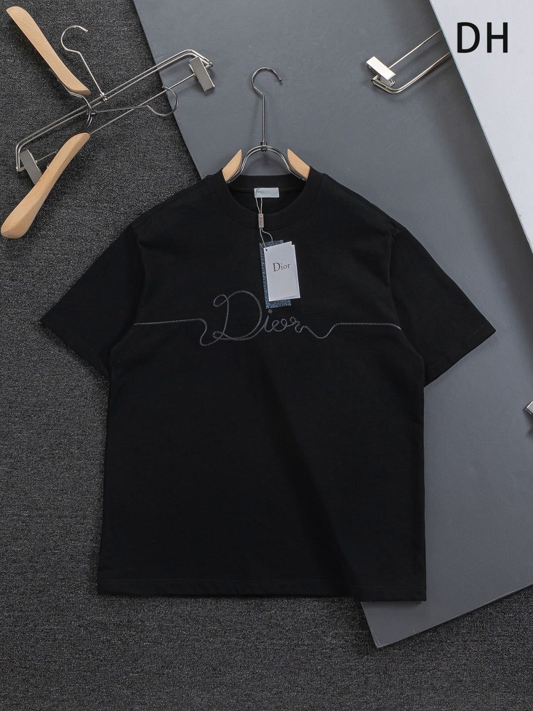 CD T-Shirt - Black