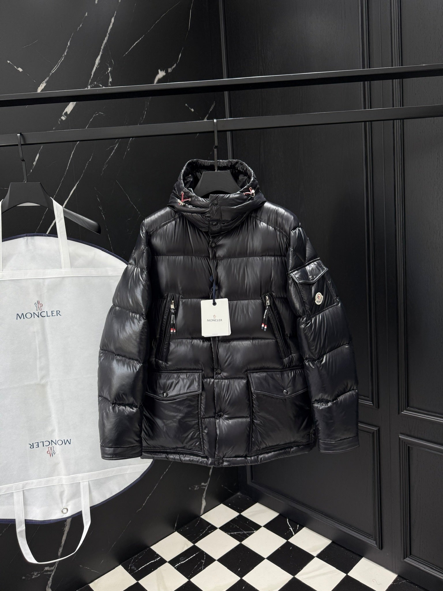 MNCLR Jacket - Black