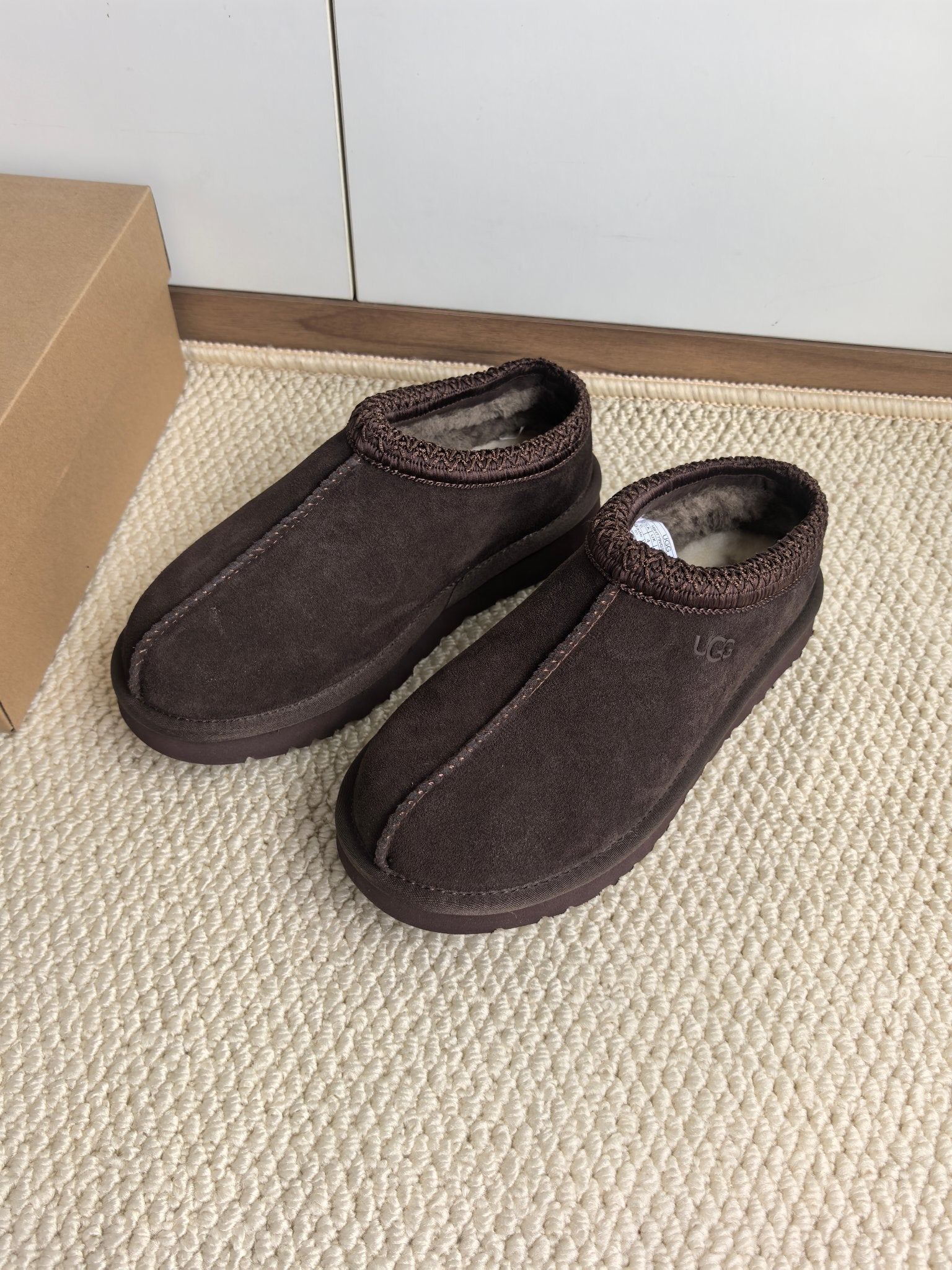 Ugg Tasman - Dark Brown