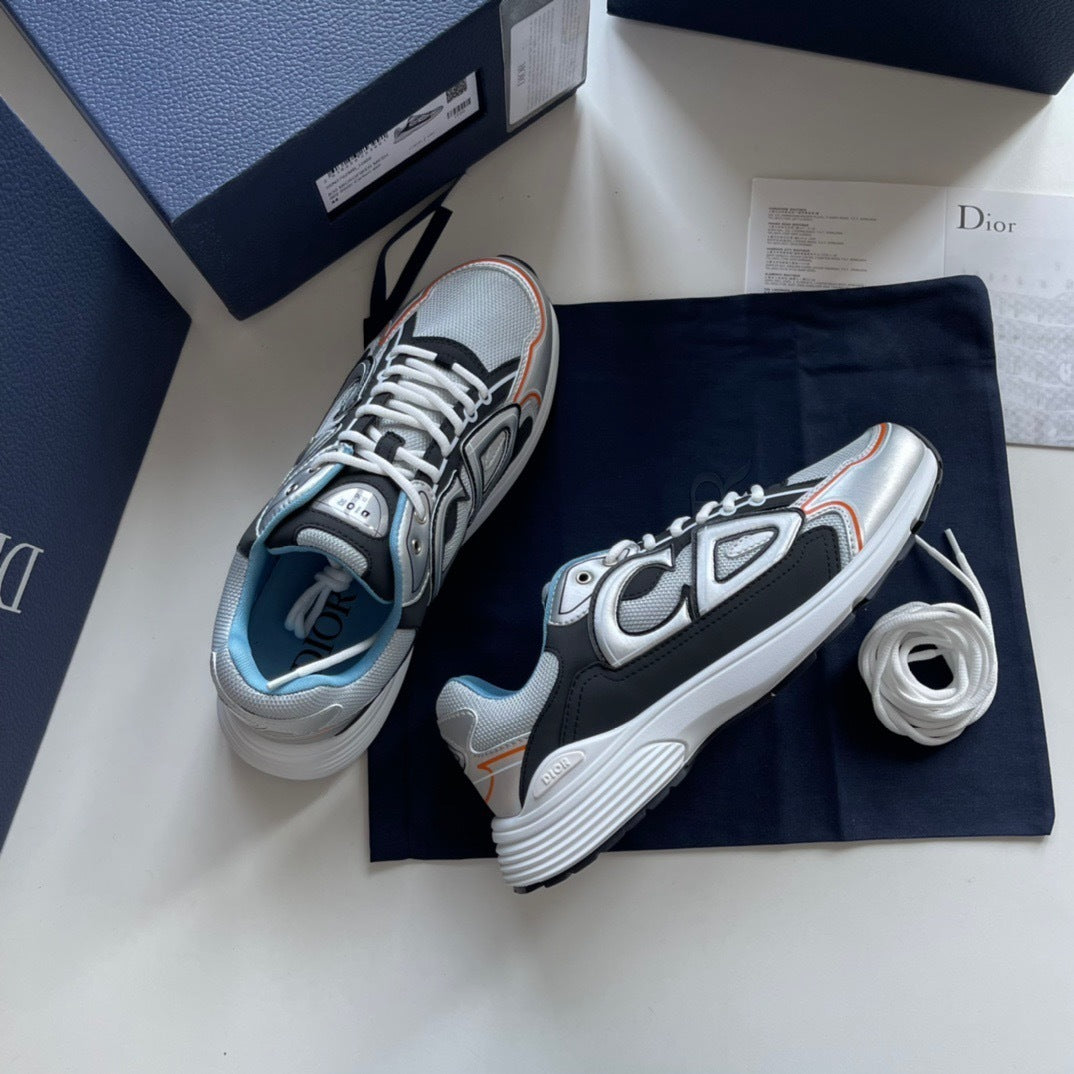 CD B30 Trainers - Silver/Black