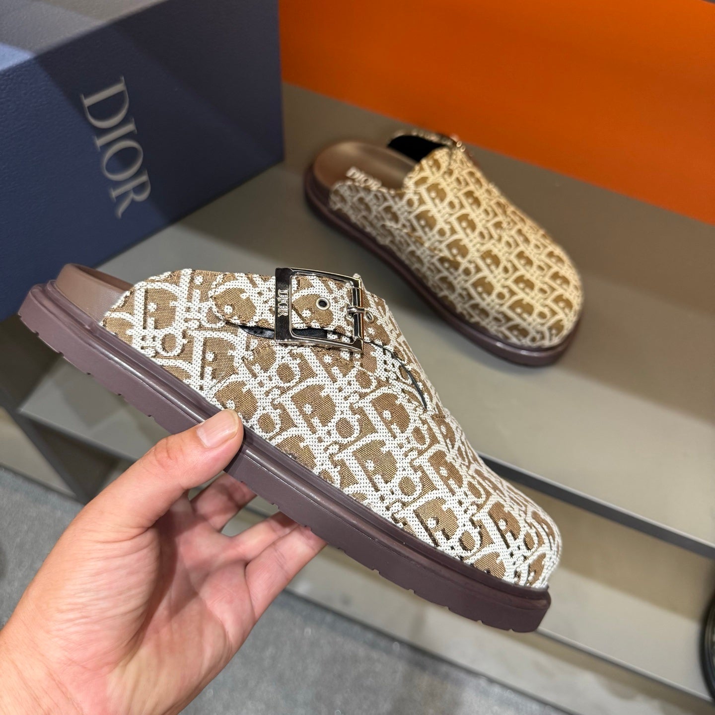 CD Clogs - Brown Oblique