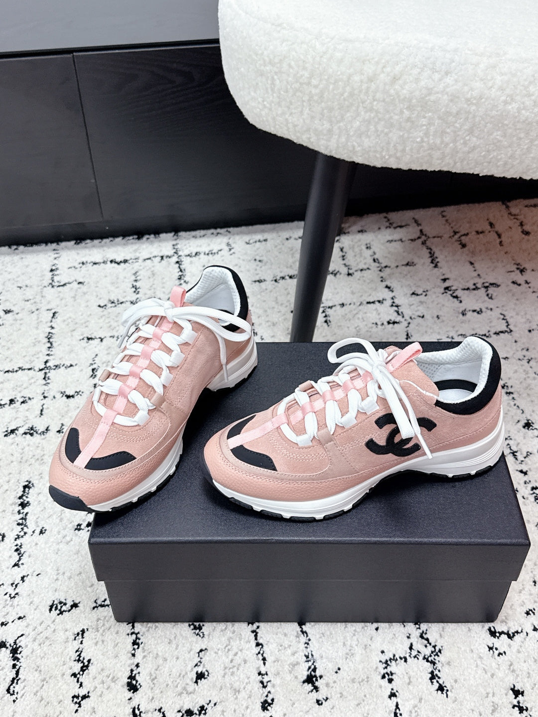 CNL Sneaker - Pink/Black