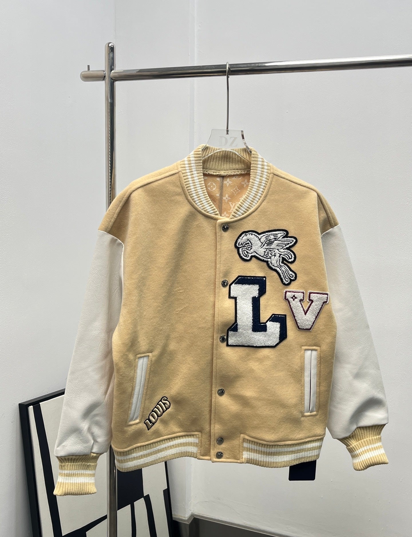 LV Jacket - Beige/White
