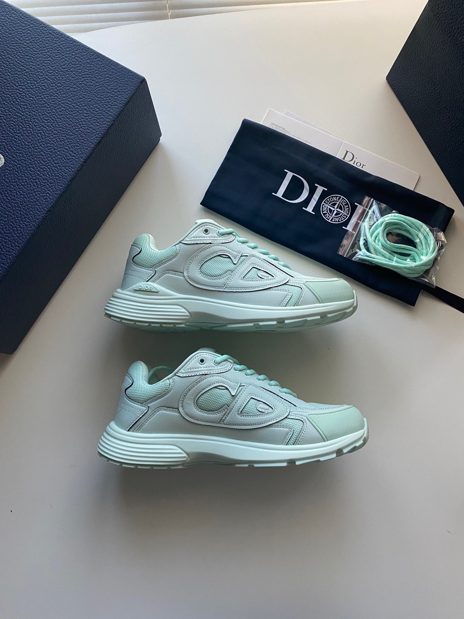 CD B30 Trainers - Mint