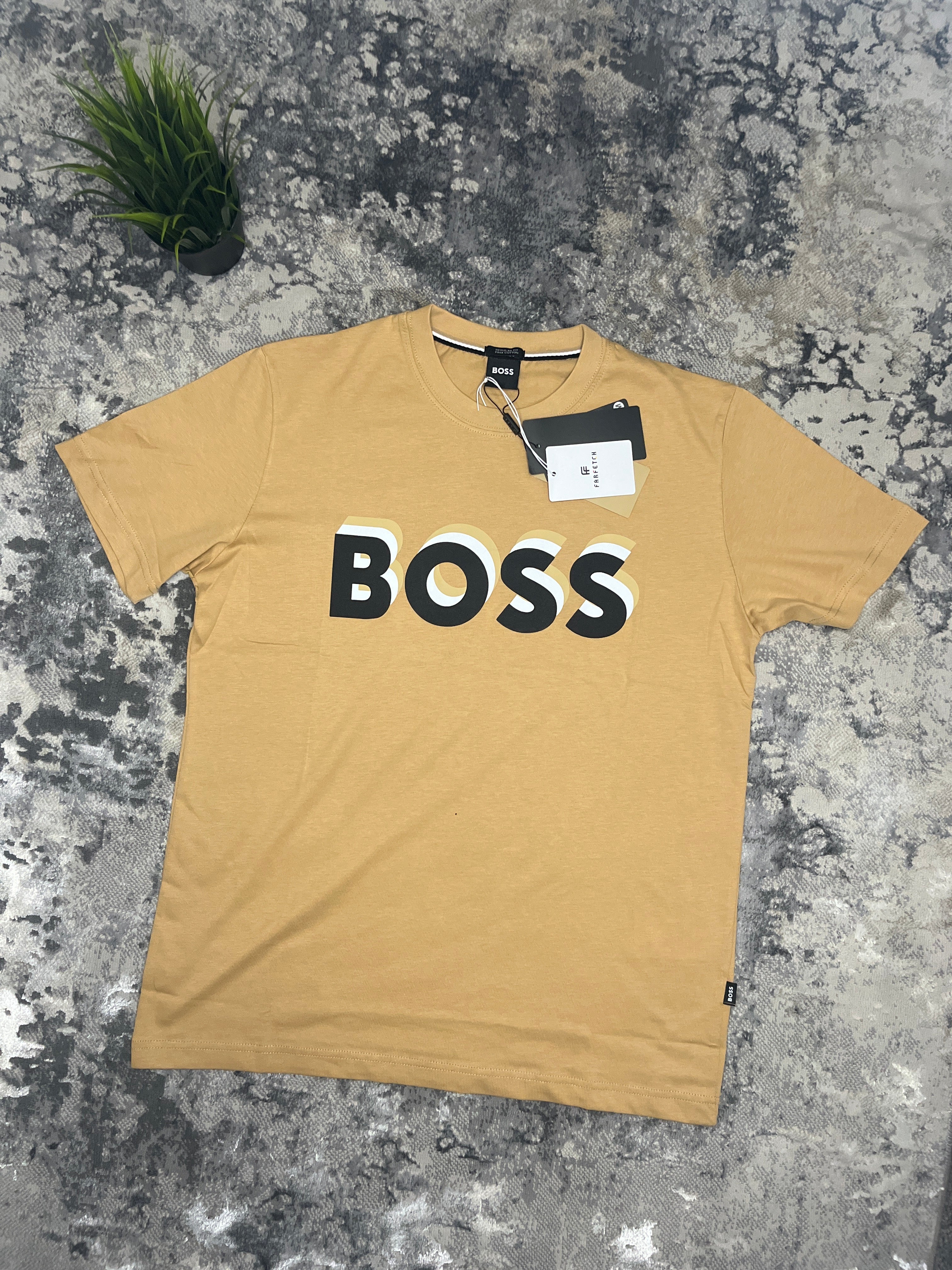 Boss Tee – Beige