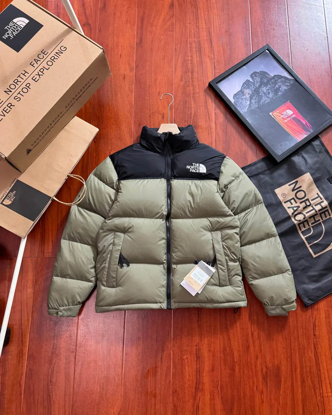 NF Nuptse - Olive/Black