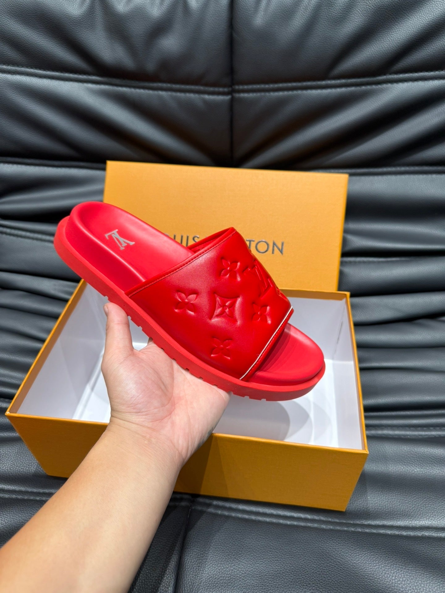 LV Miami Mule - Red