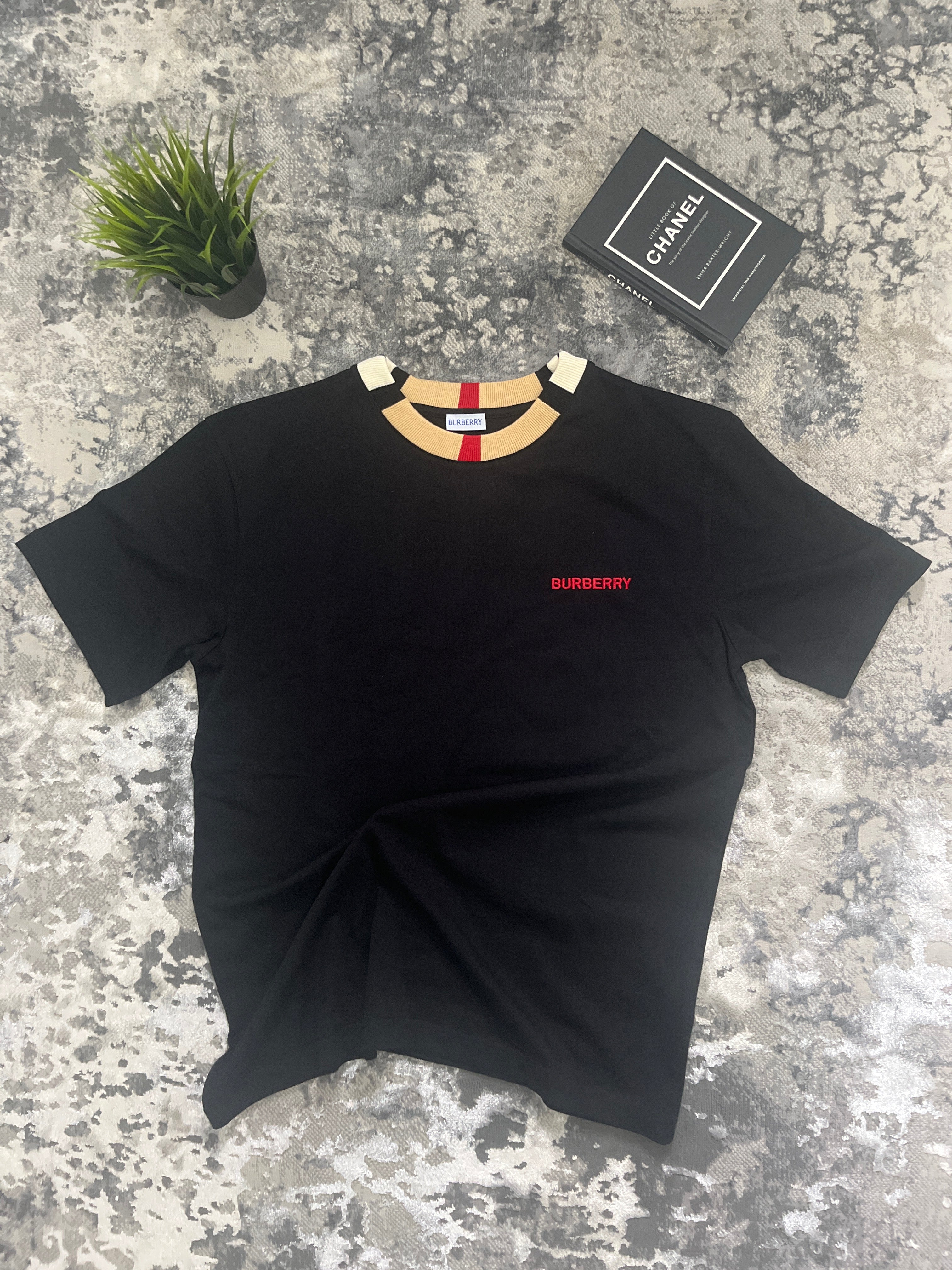 Burberry Tee - Black