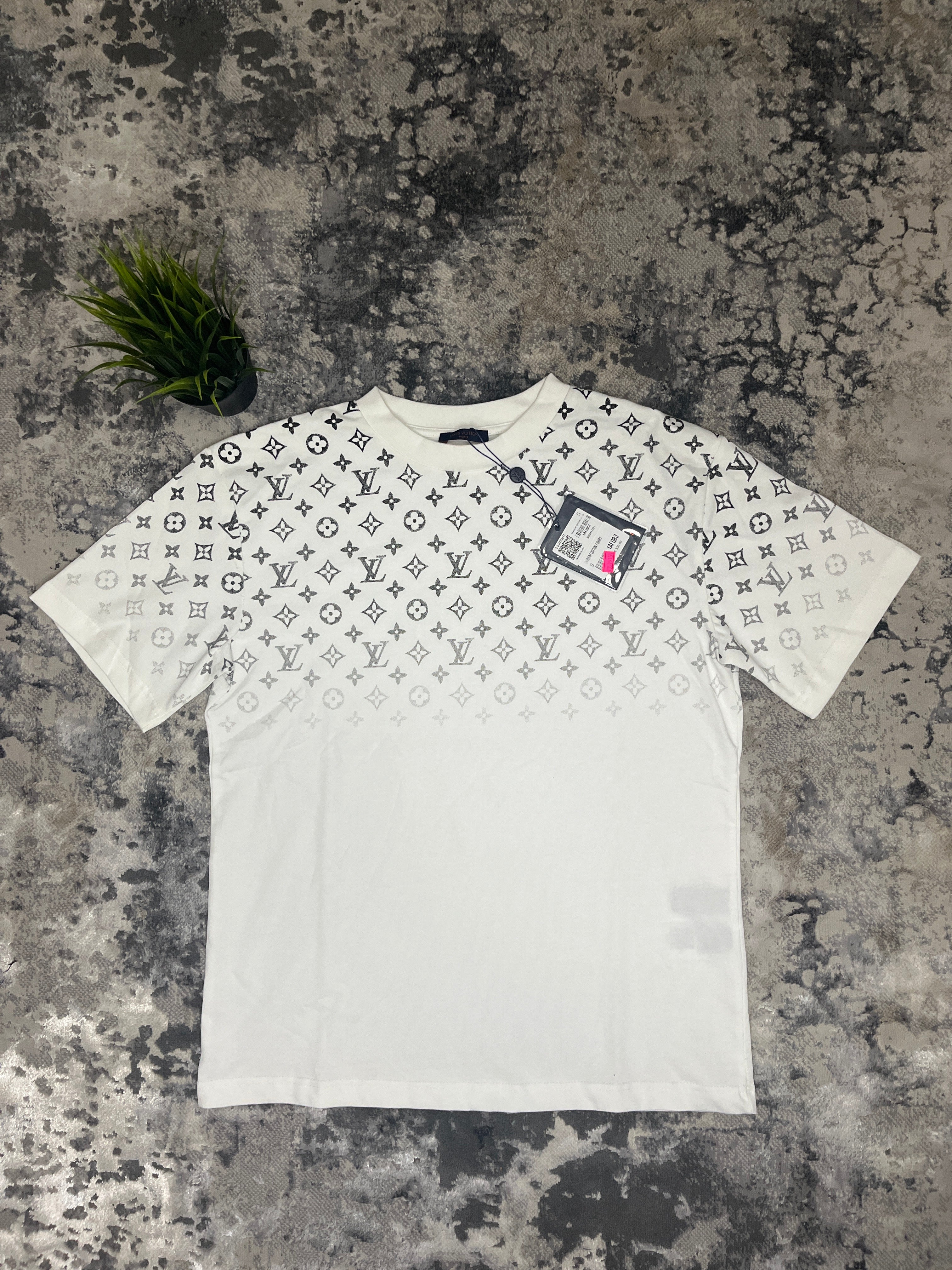 Louis Vuitton Tee – White