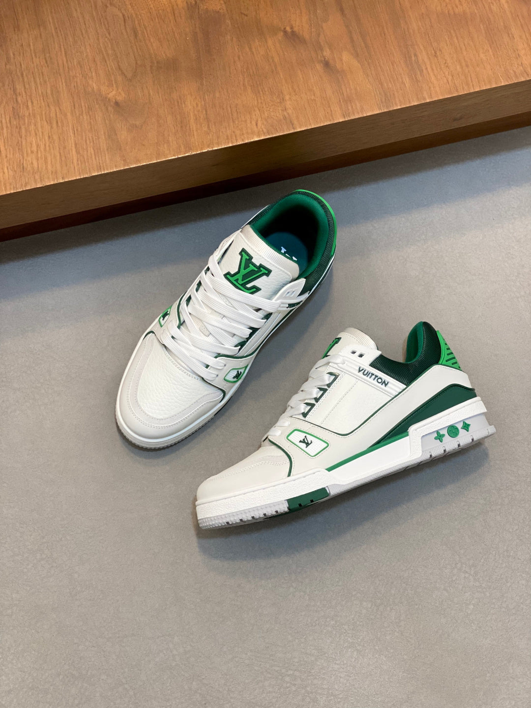 LV Trainer - White/Green