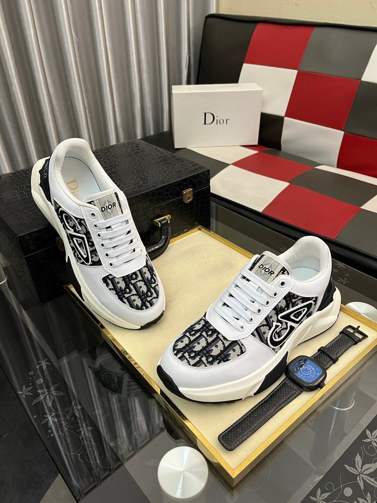 CD Sneaker - White/Black