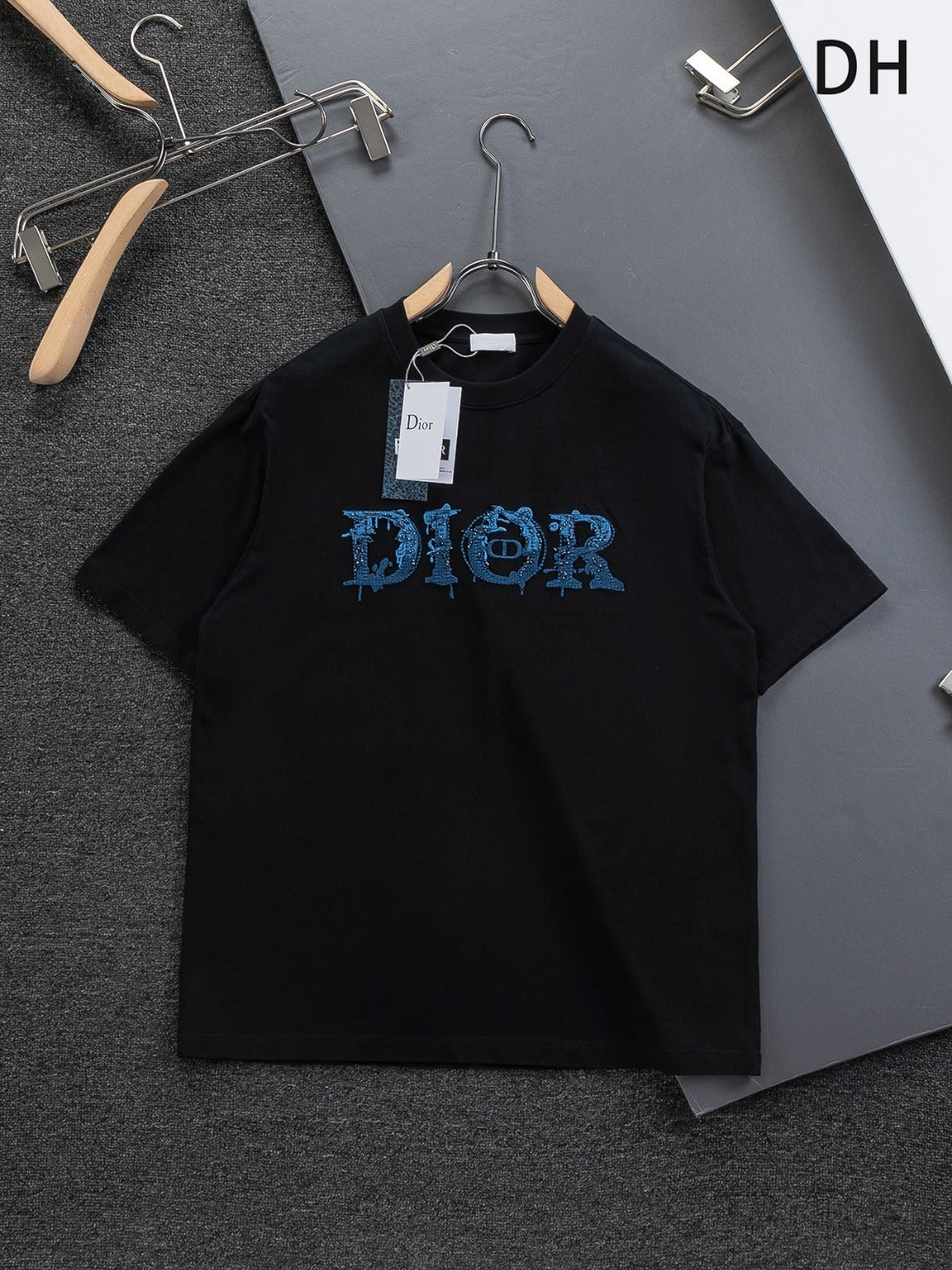 CD T-Shirt - Black