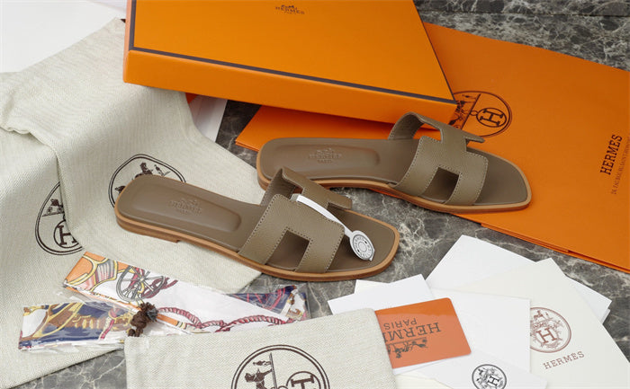 HMES Sandal - Taupe Brown