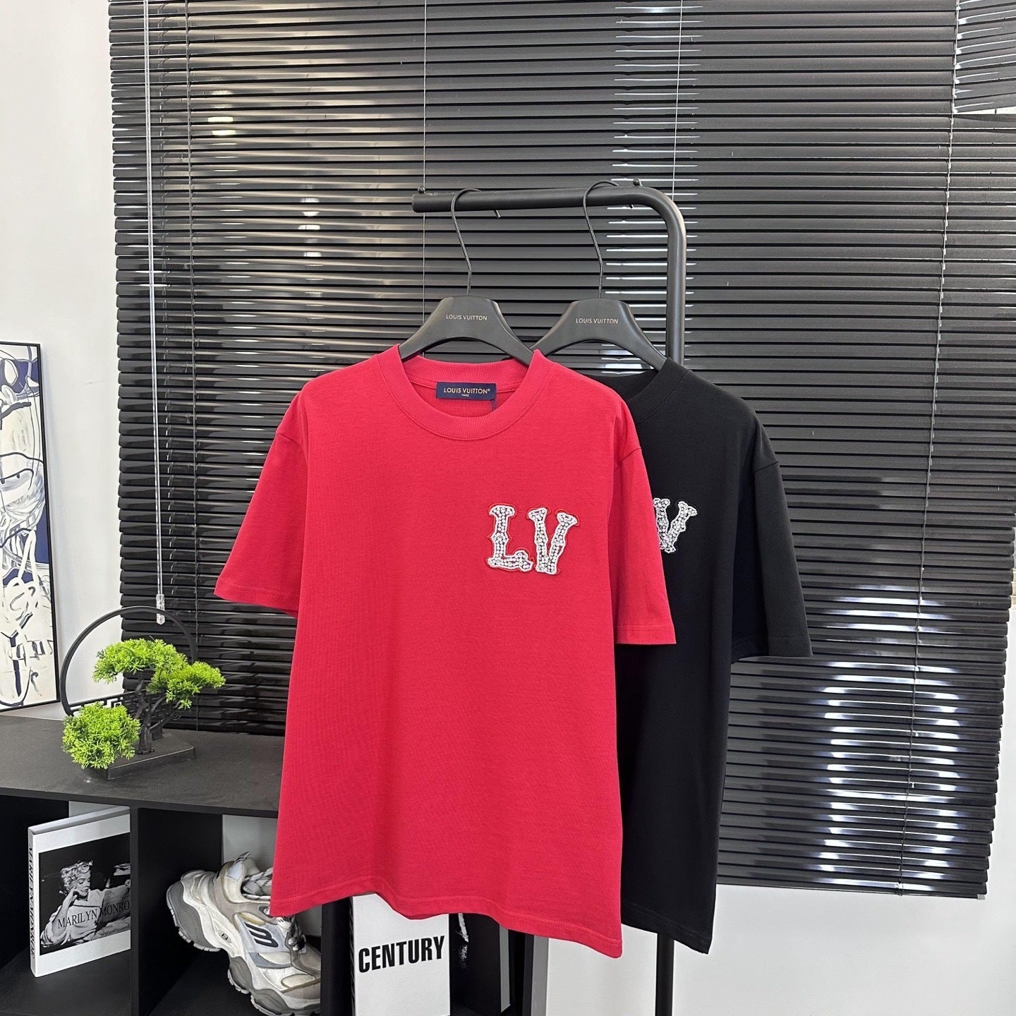 LV T-Shirt