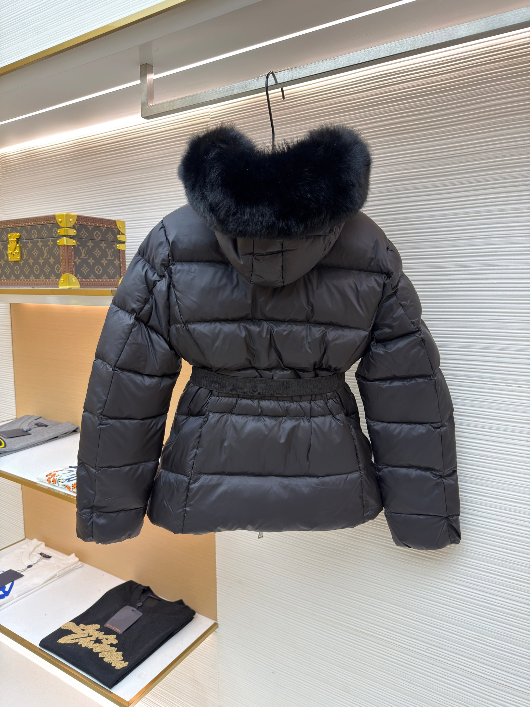 MNCLR Down Jacket - Black