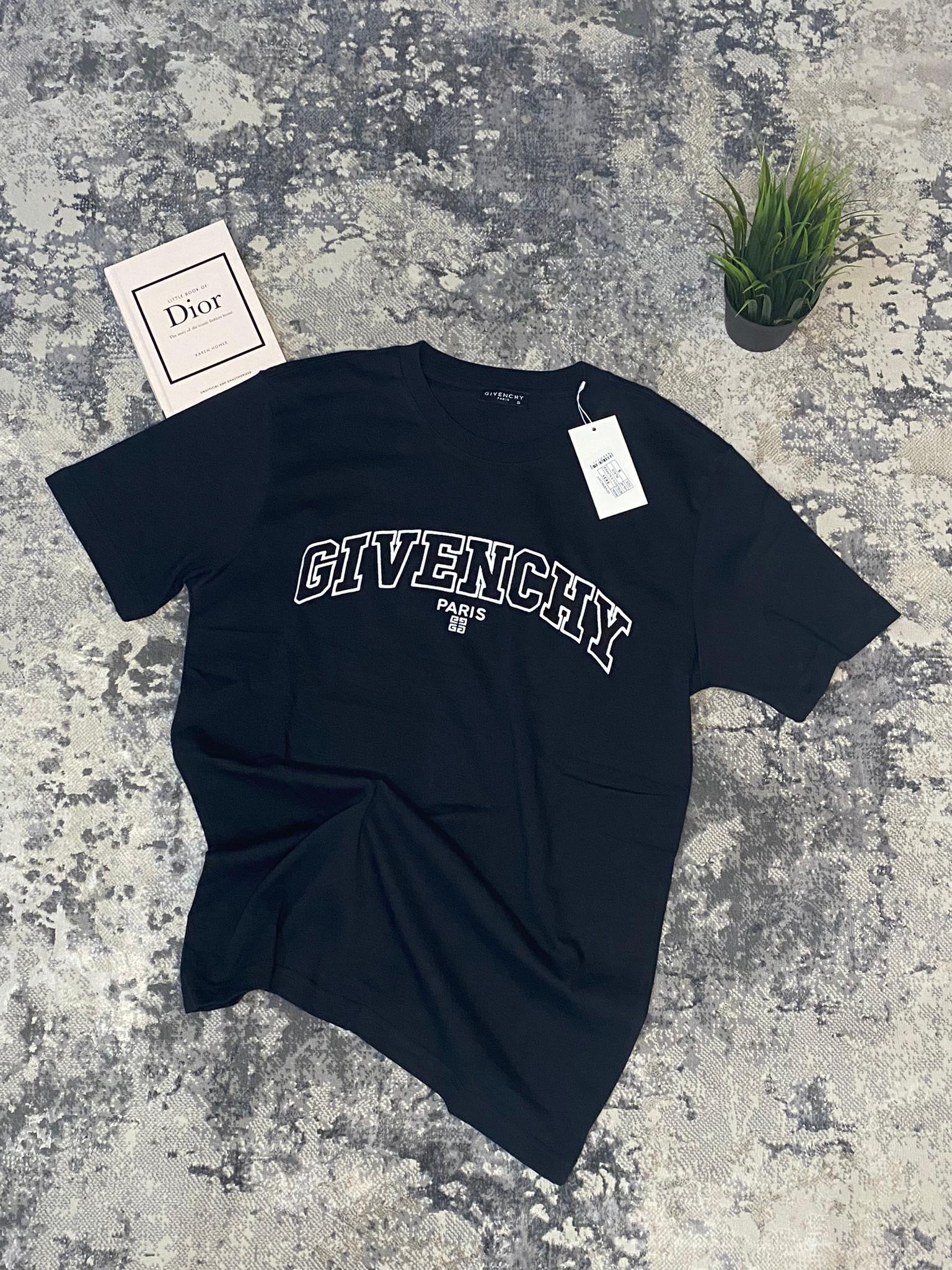 Givenchy Tee - Black