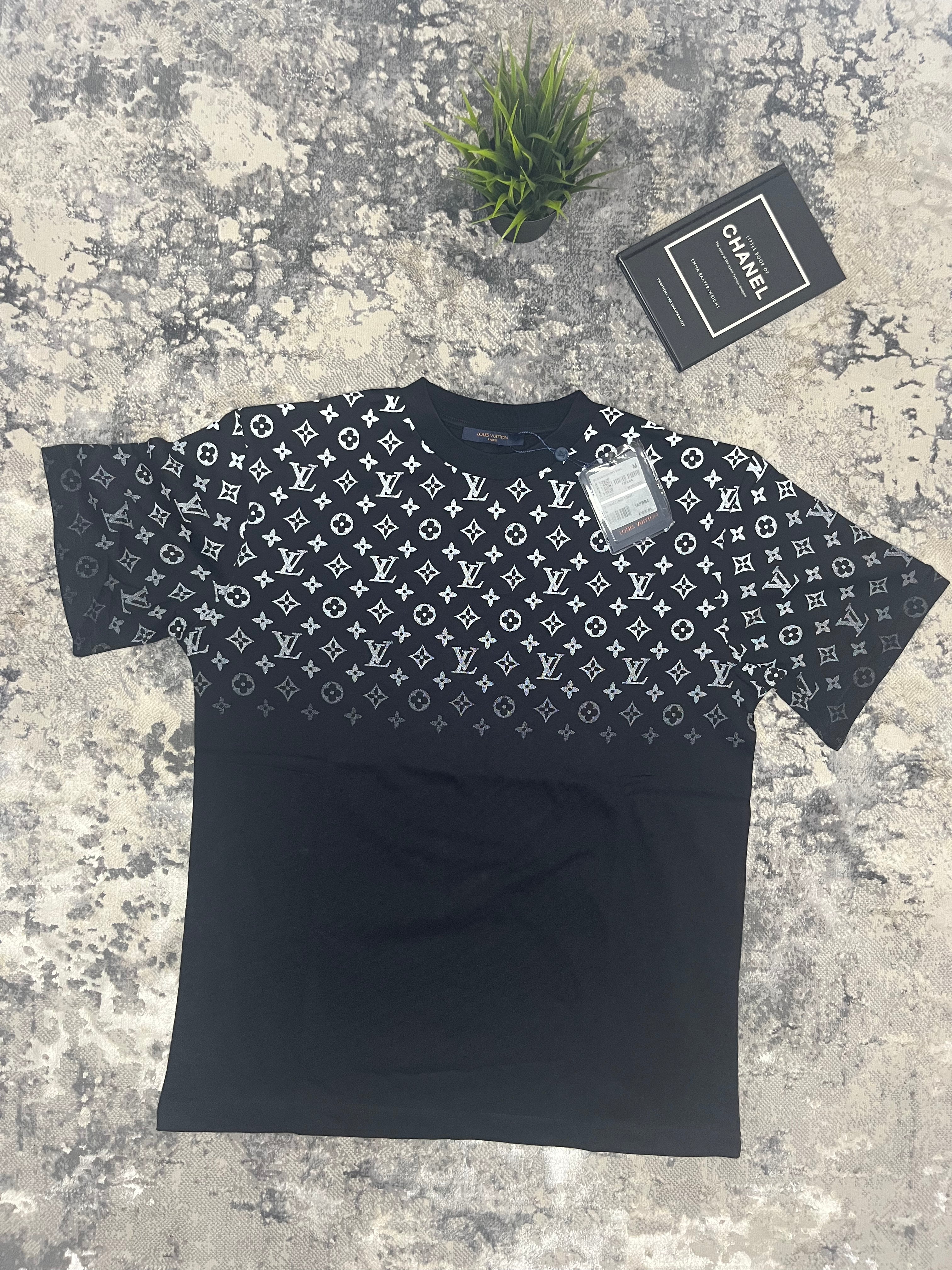 Louis Vuitton Tee – Black