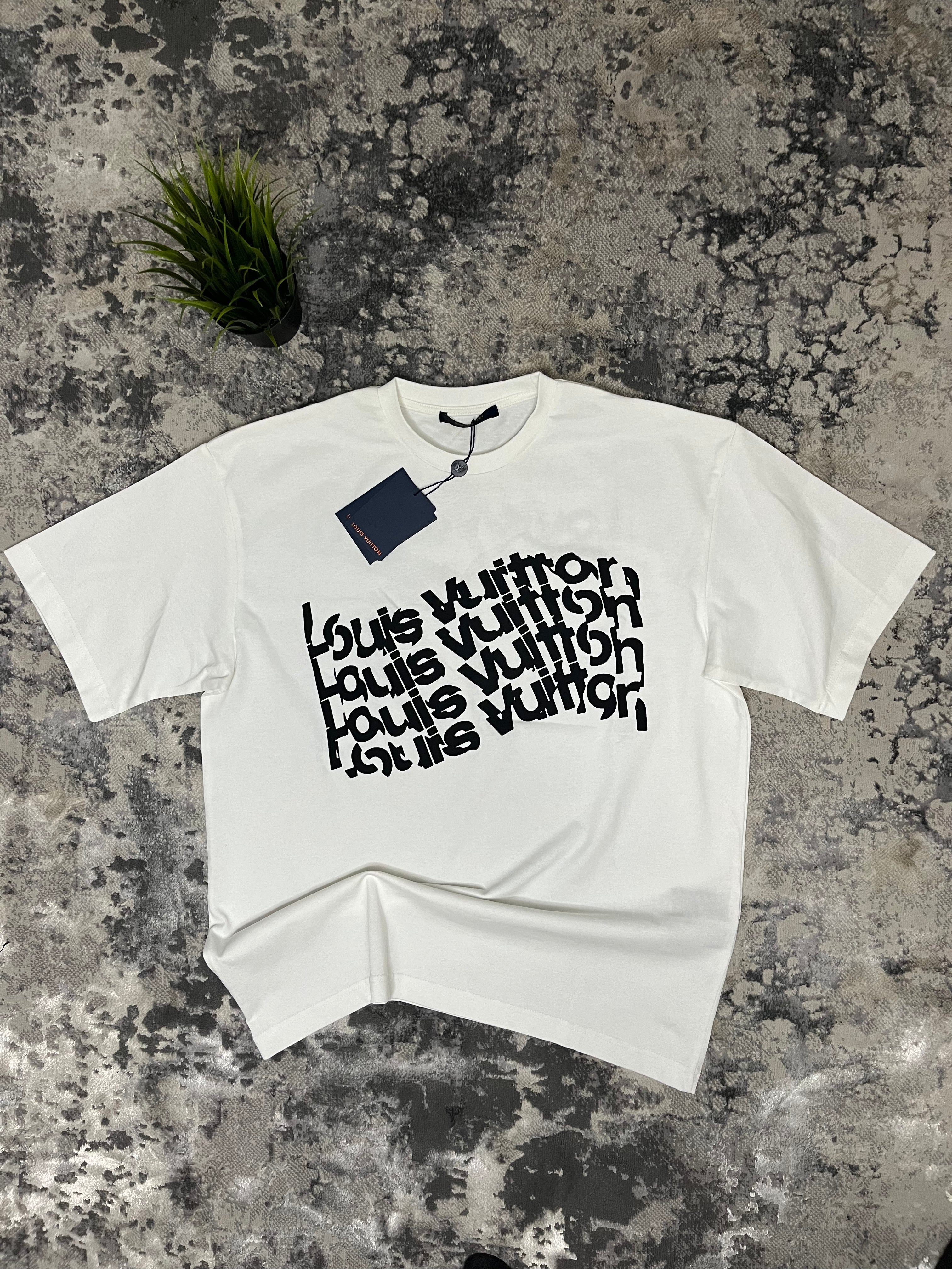 Louis Vuitton Tee – White