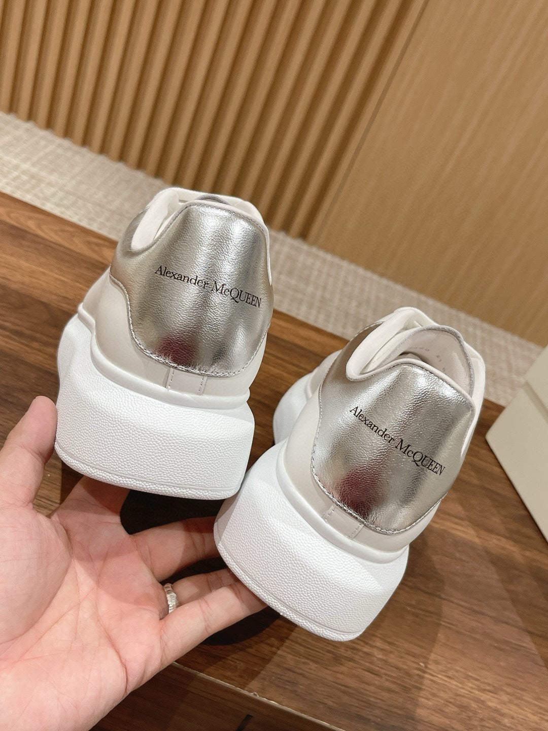 MCQN Sneaker - White/Silver