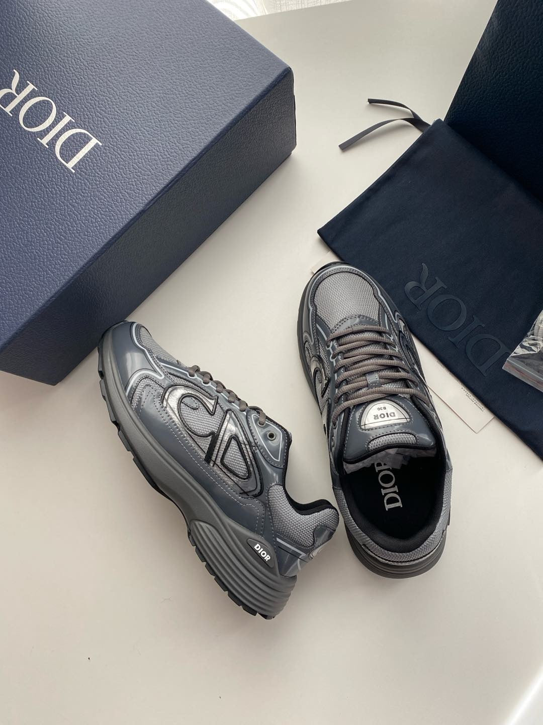 CD B30 Trainers - Grey