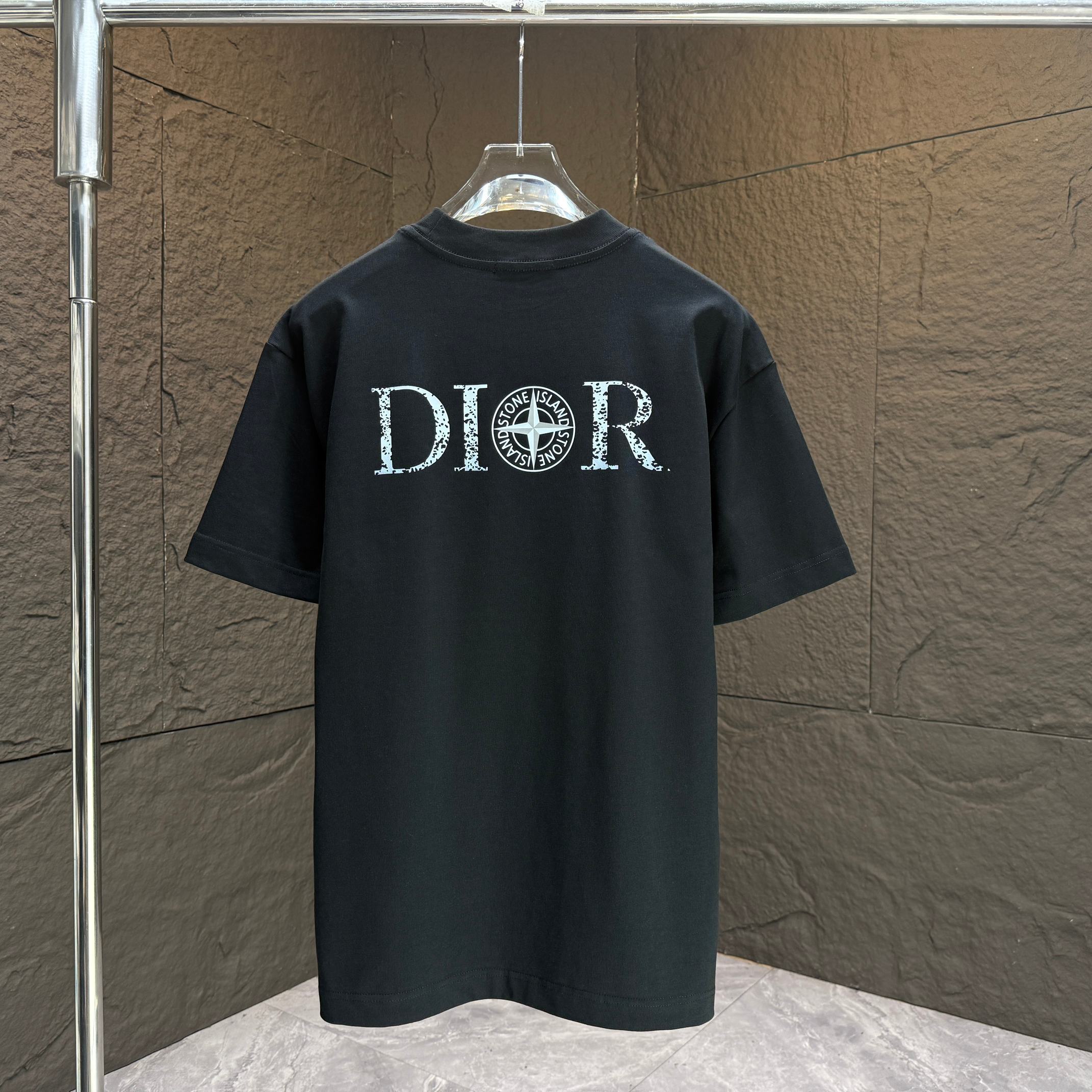 CD T-Shirt - Black