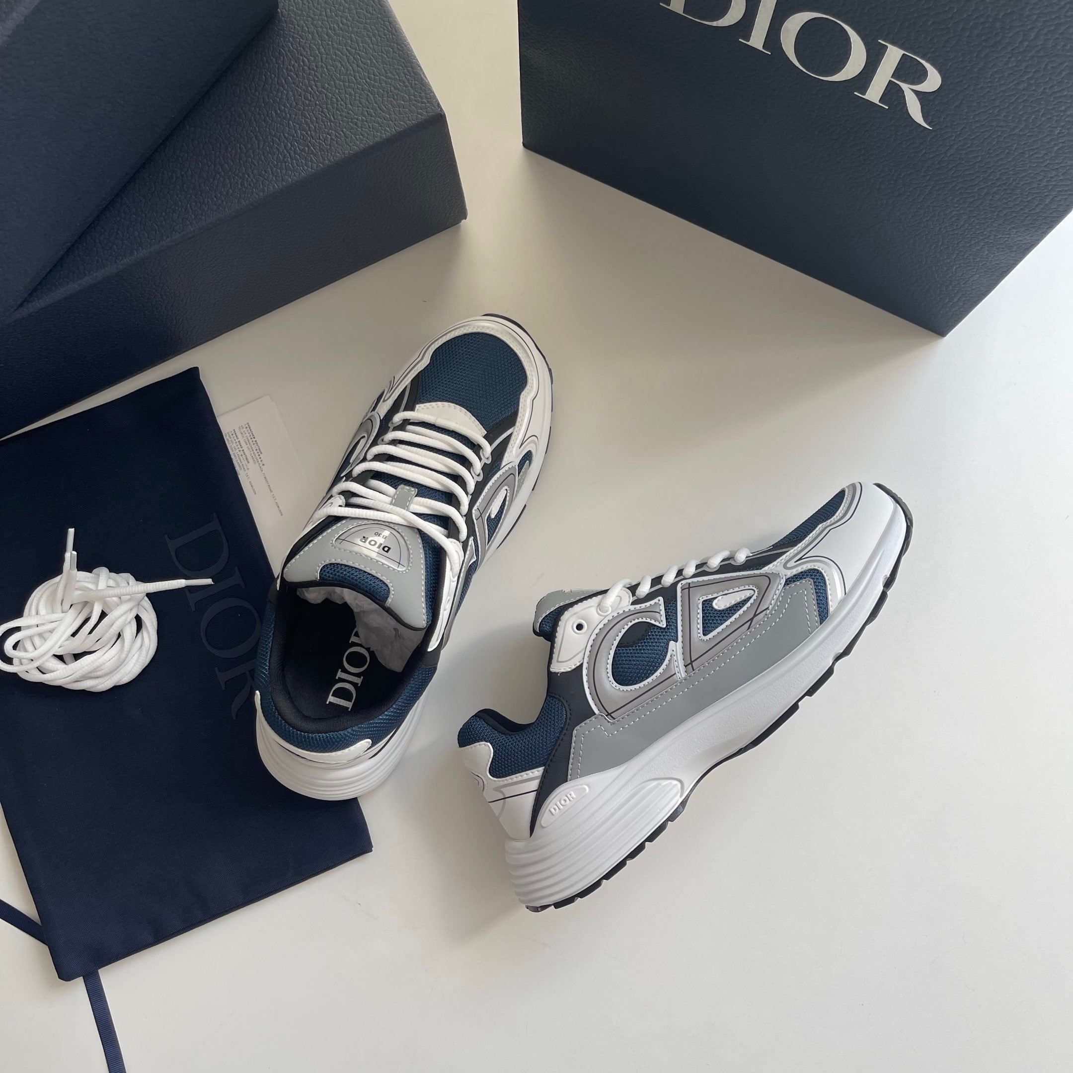 CD B30 Trainers - Grey/Blue