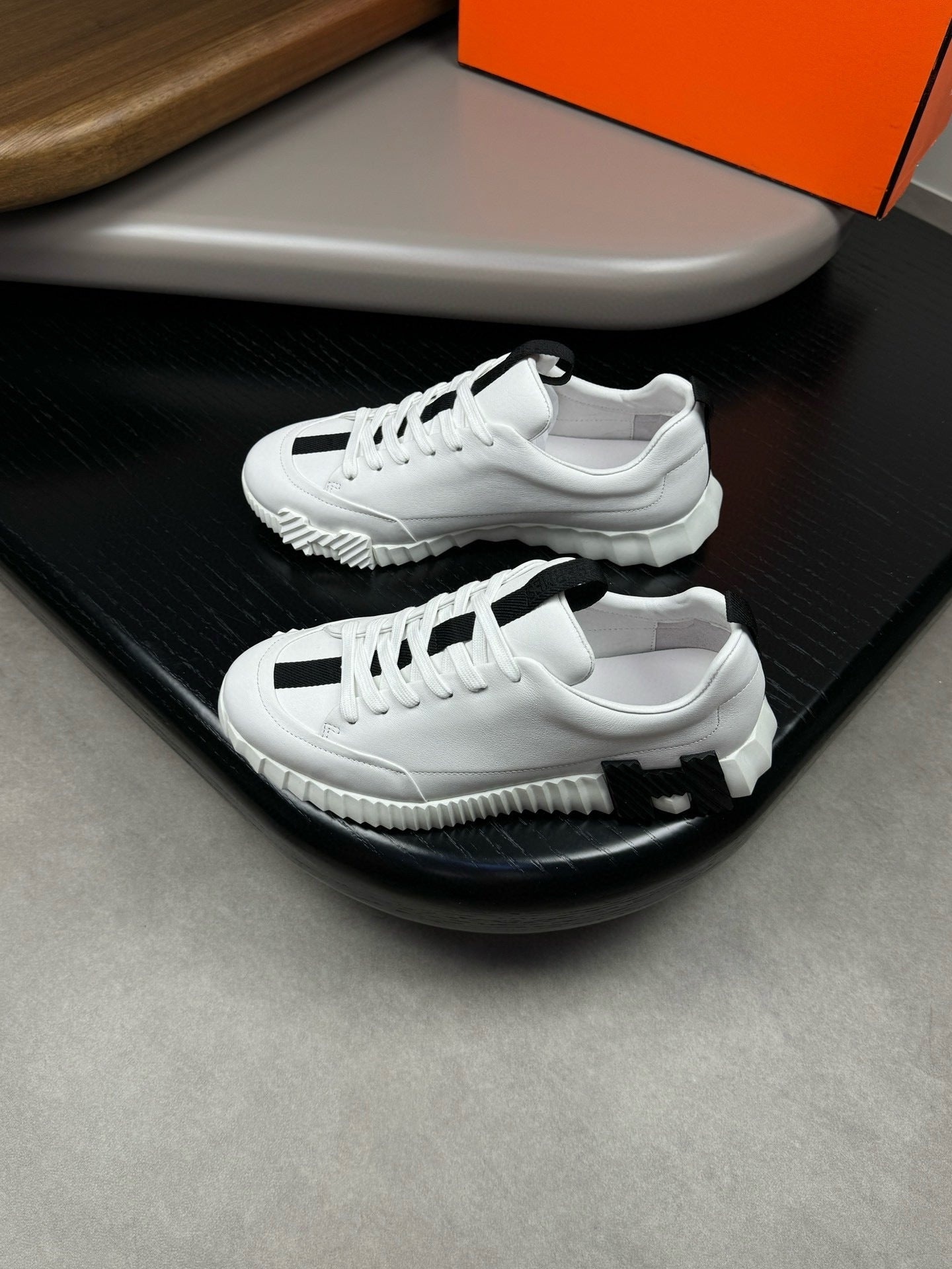 HMES Jump Sneaker - White/Black