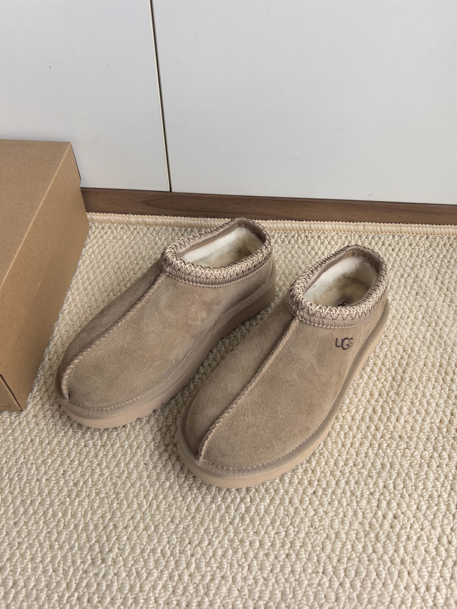 Ugg Tasman - Beige