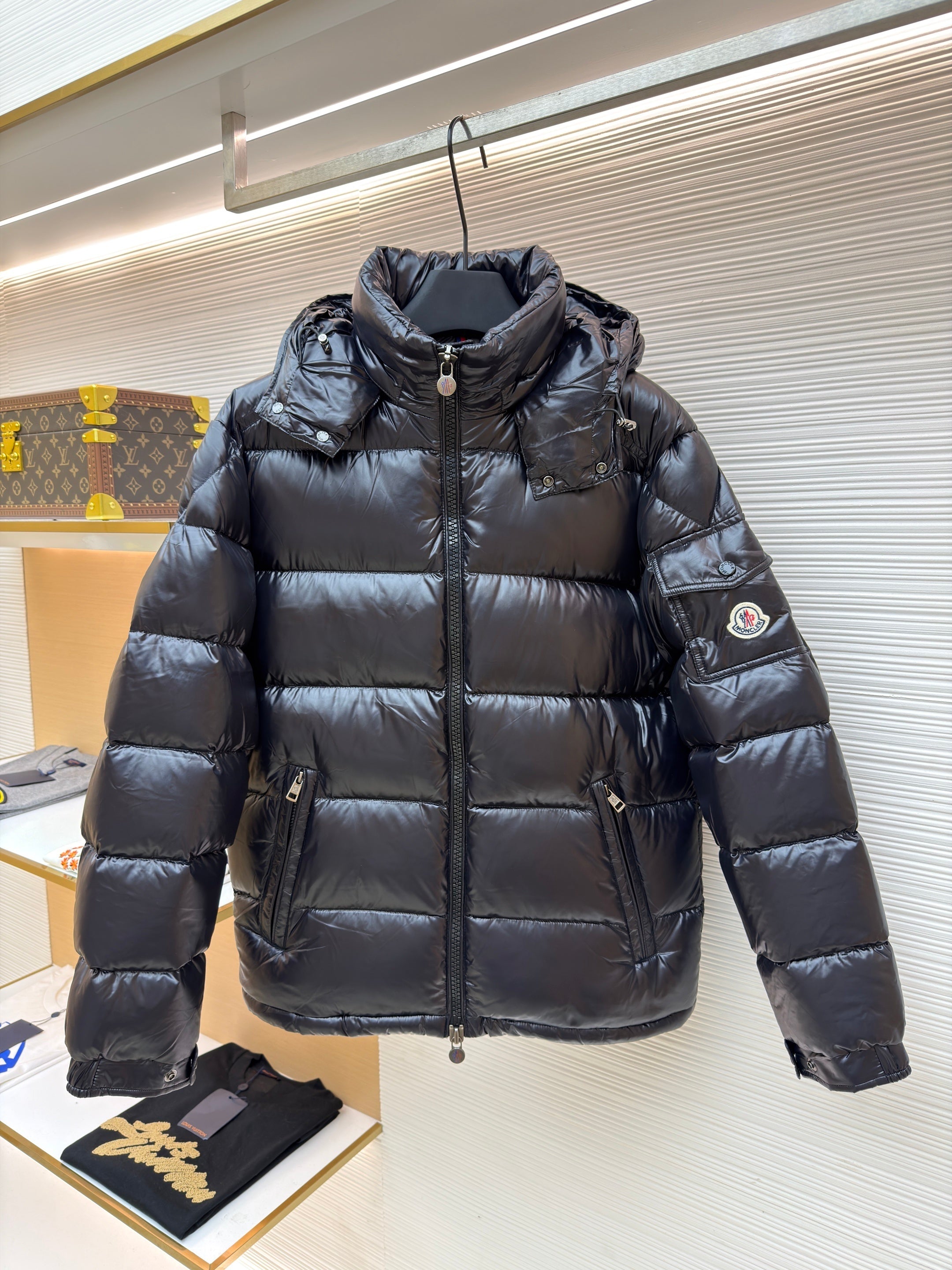 MNCLR Down Jacket - Black