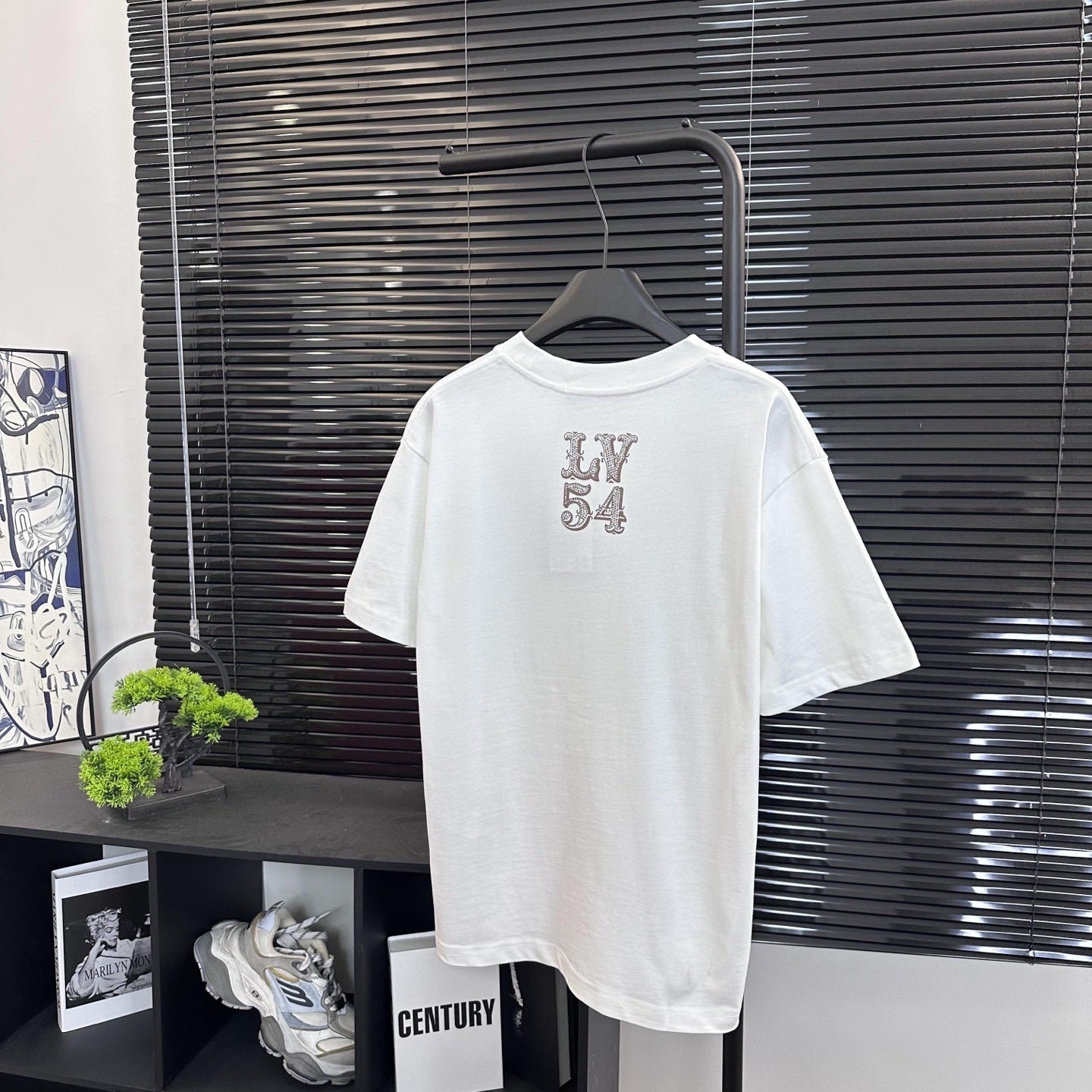 LV T-Shirt - White