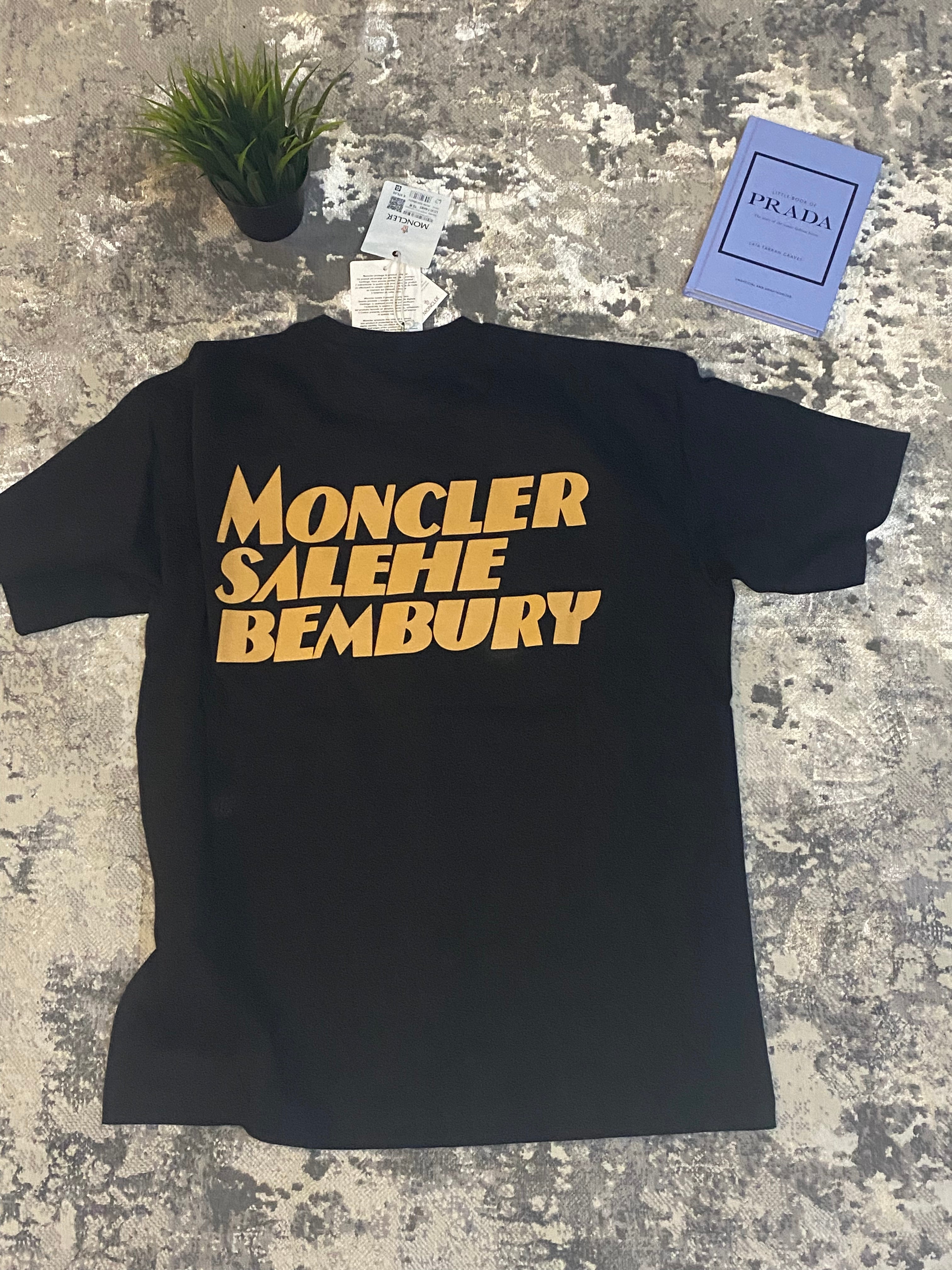 Moncler Tee – Black