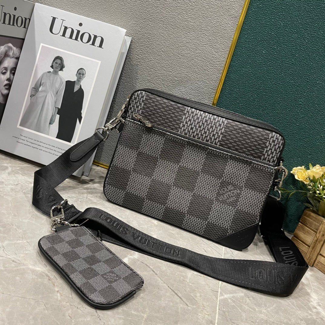 LV MESSENGER BAG - Black/Grey